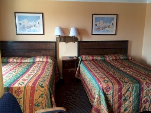 Palms Motel 4*