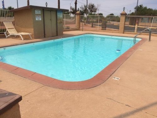 Palms Motel